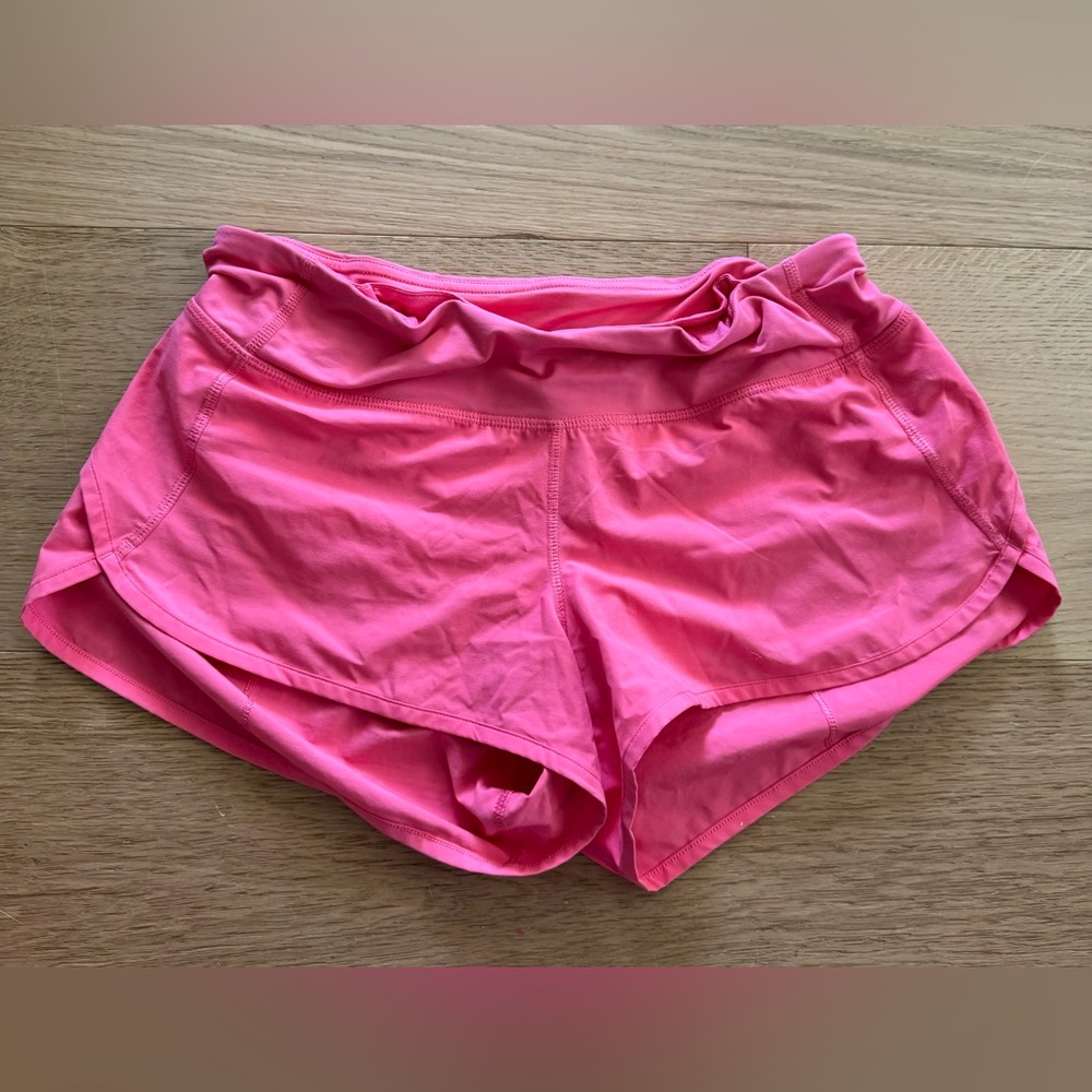 Lululemon Speed Up Shorts SIZE 6- Coral